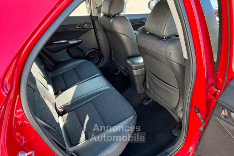 Honda Civic VIII Confort 2.2 i-CDTI 140 Cv Jantes aluminium-Clim Automatique-Aide Au Stationnement - <small></small> 4.990 € <small>TTC</small> - #8
