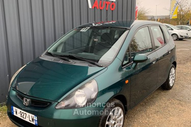 Honda Jazz 1.4i LS - <small></small> 5.990 € <small>TTC</small> - #1