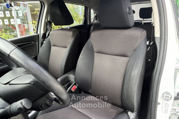 Honda Jazz EXCLUSIVE NAVI 1.3I-VTEC - <small></small> 11.890 € <small>TTC</small> - #11