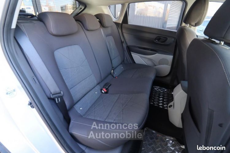 Hyundai Bayon 1.0 T-GDI HYBRID 100CH 48VOLT INTUITIVE + CARPLAY CAMERA RECUL - <small></small> 15.989 € <small>TTC</small> - #19