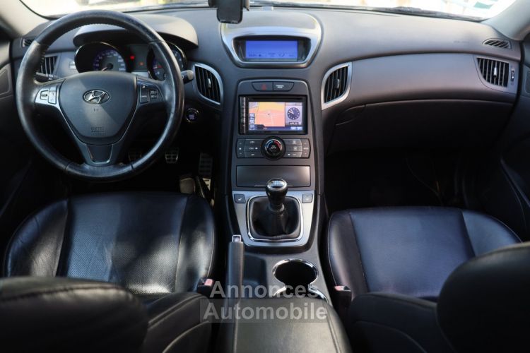 Hyundai Genesis Coupé 2.0 T 210 BVM6 (Sièges élec/chauffants,GPS,Bluetooth) - <small></small> 12.990 € <small>TTC</small> - #10