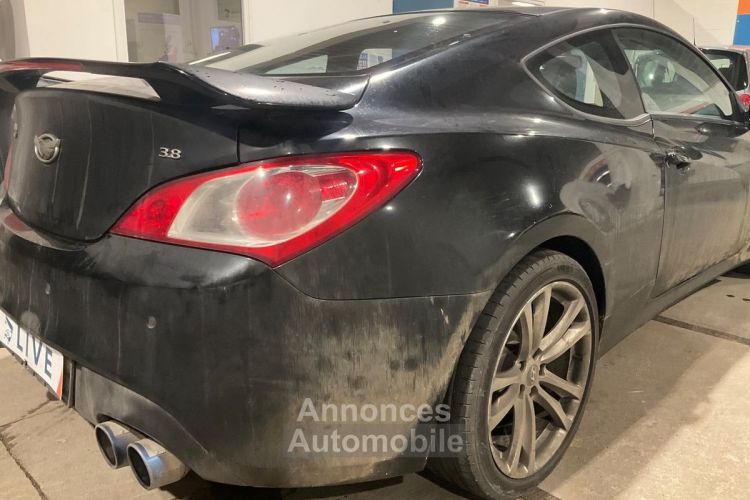 Hyundai Genesis Coupé 3.8 V6 303 CV EXECUTIVE BVA6 / 62 572KM / 2E MAIN / SUIVI FULL / GTIE 12 MOIS - <small></small> 20.990 € <small>TTC</small> - #8