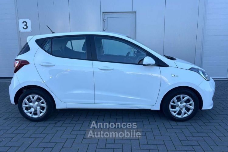 Hyundai i10 1.0i -- CLIM FAIBLE KILOMETRAGE GARANTIE - <small></small> 9.490 € <small>TTC</small> - #7