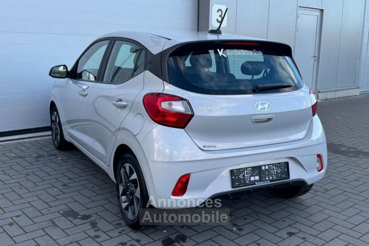 Hyundai i10 1.0i Twist Techno Pack -- BOITE AUTOMATIQUE - <small></small> 15.990 € <small>TTC</small> - #4