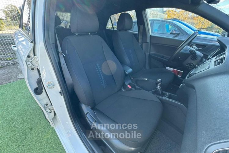 Hyundai i20 1.0 T-GDI 100 EDITION MONDIAL - <small></small> 11.490 € <small>TTC</small> - #11