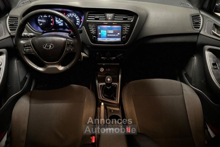 Hyundai i20 1.1 CRDI 75 BLUEDRIVE BUSINESS - <small></small> 7.990 € <small>TTC</small> - #13