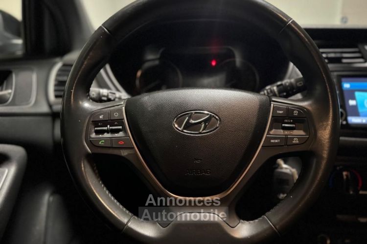 Hyundai i20 1.1 CRDI 75 BLUEDRIVE BUSINESS - <small></small> 7.990 € <small>TTC</small> - #14