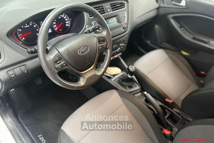 Hyundai i20 1.2 75 Initia - <small></small> 13.990 € <small>TTC</small> - #9