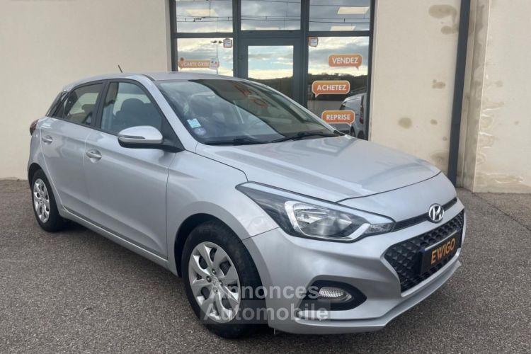 Hyundai i20 1.2 75CH CRIT'R 1 43500KLM -CLIM- IDEAL JEUNE PERMIS - <small></small> 10.990 € <small>TTC</small> - #2