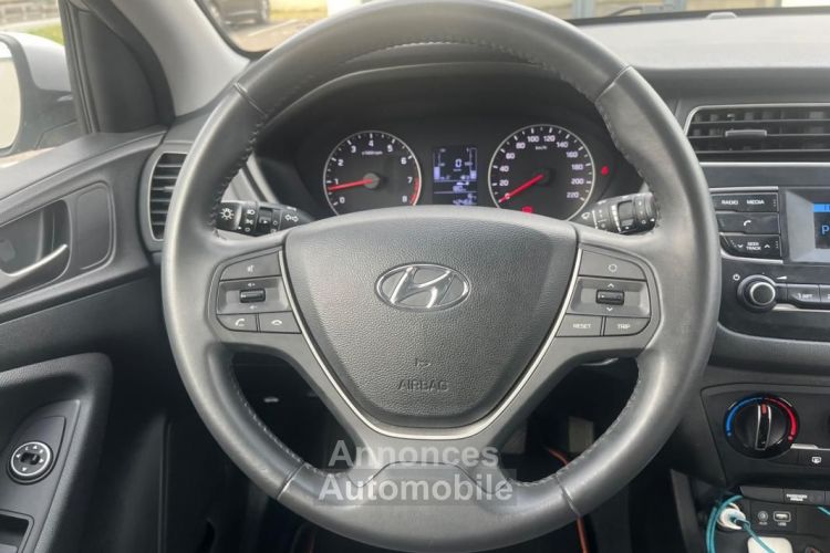 Hyundai i20 1.2 75CH CRIT'R 1 43500KLM -CLIM- IDEAL JEUNE PERMIS - <small></small> 10.990 € <small>TTC</small> - #16