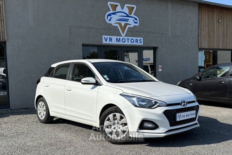 Hyundai i20 1.2 75ch Initia Euro6d-T EVAP - <small></small> 10.490 € <small>TTC</small> - #1