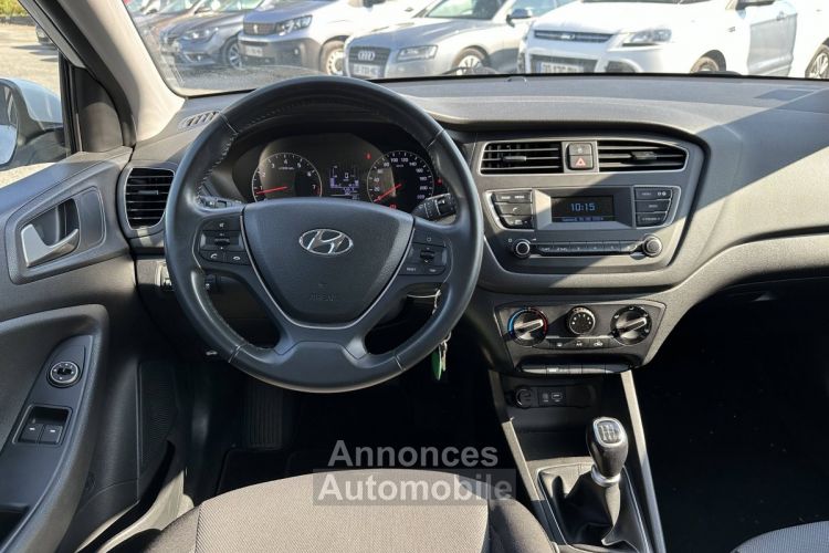 Hyundai i20 1.2 75ch Initia Euro6d-T EVAP - <small></small> 10.490 € <small>TTC</small> - #17