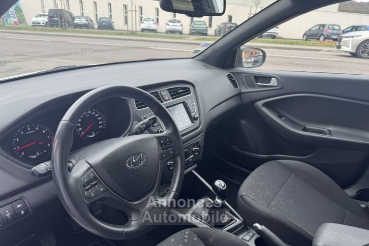 Hyundai i20 1.2 84ch Intuitive - <small></small> 10.990 € <small>TTC</small> - #10