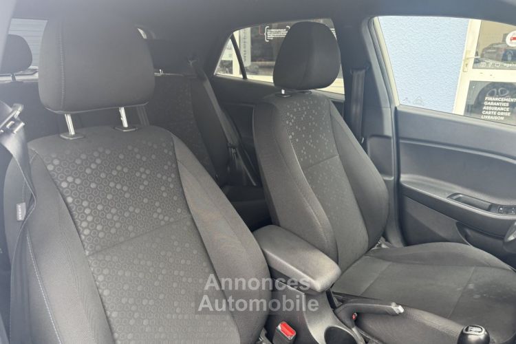 Hyundai i20 1.2 84ch Intuitive - <small></small> 10.990 € <small>TTC</small> - #13