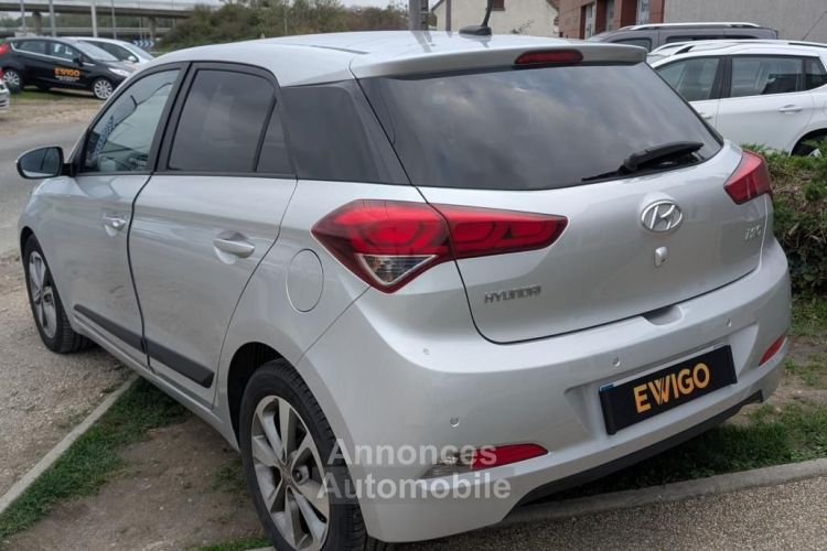 Hyundai i20 1.2 85 NAVI - <small></small> 10.990 € <small>TTC</small> - #4