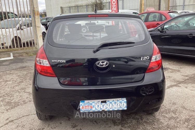 Hyundai i20 1.2 Classic - <small></small> 5.200 € <small>TTC</small> - #8