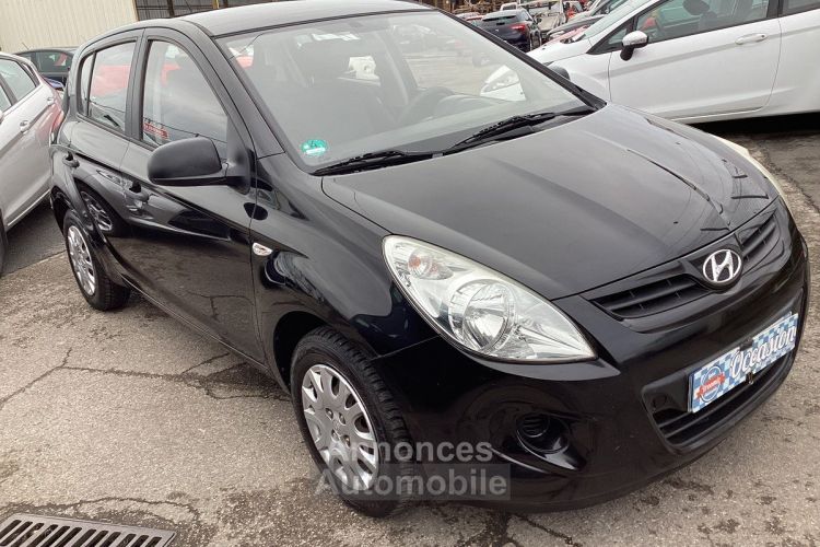 Hyundai i20 1.2 Classic - <small></small> 5.200 € <small>TTC</small> - #11