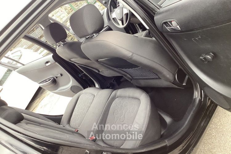 Hyundai i20 1.2 Classic - <small></small> 5.200 € <small>TTC</small> - #19