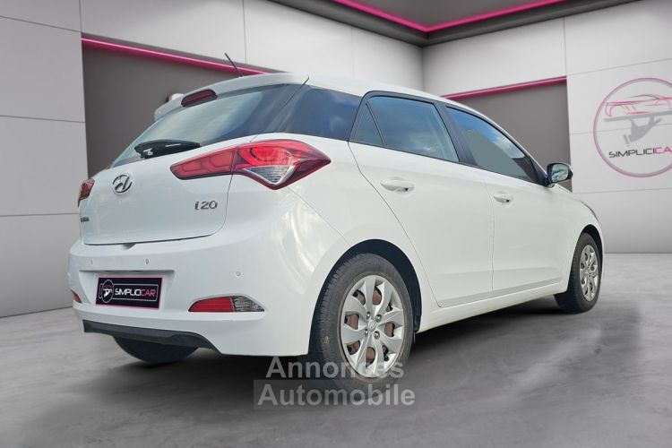 Hyundai i20 1.2 ESSENCE 84CH Intuitive GARANTIE 12 mois Faible consommation - <small></small> 9.689 € <small>TTC</small> - #3