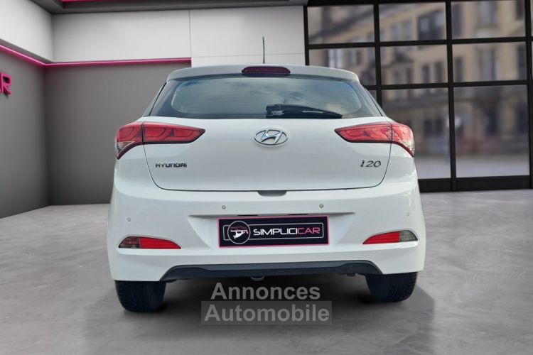 Hyundai i20 1.2 ESSENCE 84CH Intuitive GARANTIE 12 mois Faible consommation - <small></small> 9.689 € <small>TTC</small> - #7