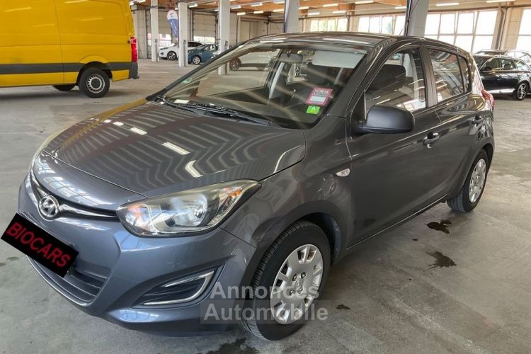 Hyundai i20 1.2 FIFA World Cup Edition - <small></small> 5.800 € <small>TTC</small> - #1