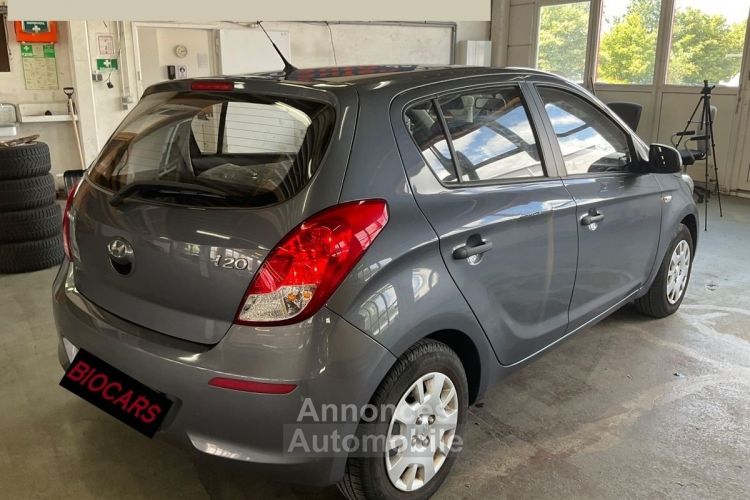 Hyundai i20 1.2 FIFA World Cup Edition - <small></small> 5.800 € <small>TTC</small> - #2