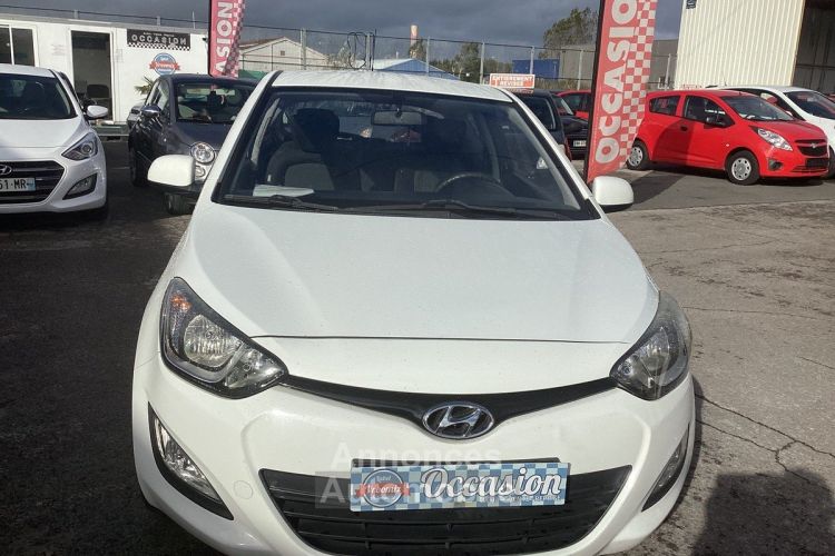 Hyundai i20 1.2 Star Edition - <small></small> 6.250 € <small>TTC</small> - #2