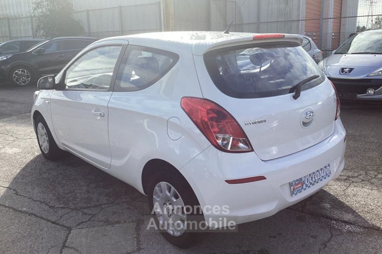 Hyundai i20 1.2 Star Edition - <small></small> 6.250 € <small>TTC</small> - #8