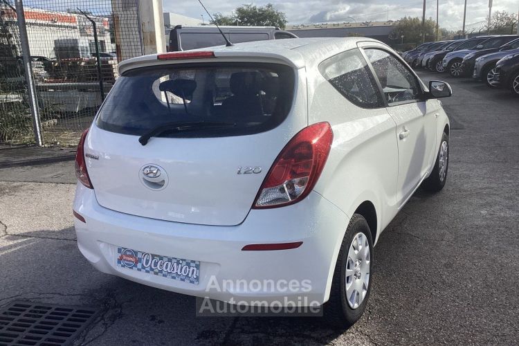 Hyundai i20 1.2 Star Edition - <small></small> 6.250 € <small>TTC</small> - #10