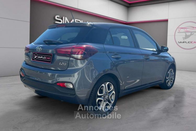 Hyundai i20 1.2i - <small></small> 10.499 € <small>TTC</small> - #4