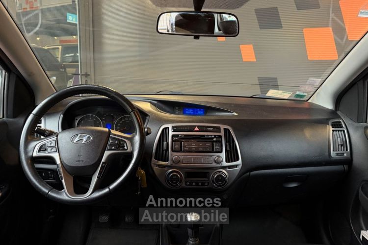 Hyundai i20 1.2i 86 Cv Pack Inventive Limited Climatisation Auto Bluetooth Révision Ok Ct 2026 - <small></small> 5.990 € <small>TTC</small> - #5