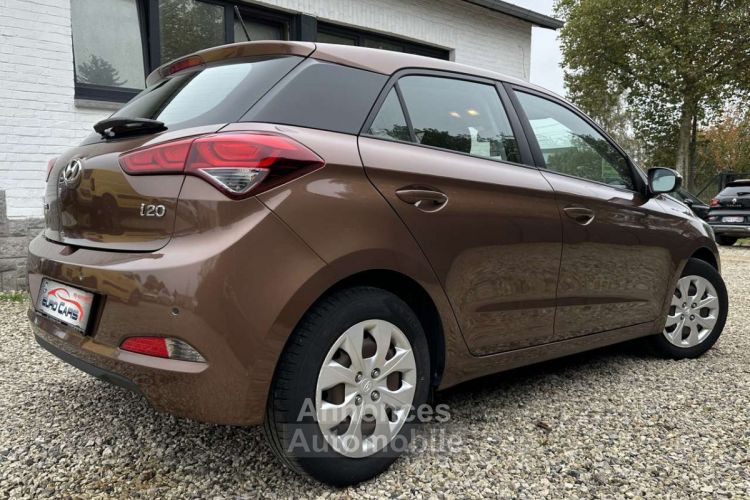 Hyundai i20 1.2i GO! CLIM-CRUISE-PDC-BLUETOOTH--LINE ASSIST - <small></small> 8.890 € <small>TTC</small> - #14