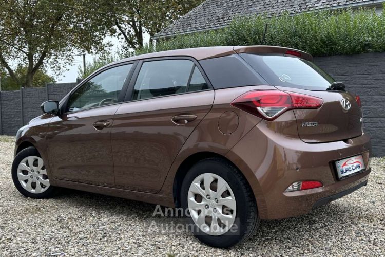 Hyundai i20 1.2i GO! CLIM-CRUISE-PDC-BLUETOOTH--LINE ASSIST - <small></small> 8.890 € <small>TTC</small> - #15