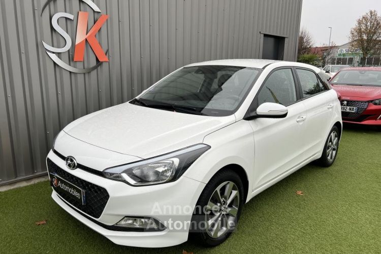 Hyundai i20 EDITION NAVI 1.2 84CH - <small></small> 11.990 € <small>TTC</small> - #1