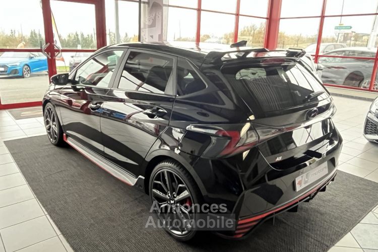 Hyundai i20 N 1,6 T-GDI 204 GPS CAMERA APPLE CARPLAY REGULATEUR LIMITEUR KEYLESS VIRTUAL COCKPIT DRIVE SELEC - <small></small> 26.990 € <small>TTC</small> - #25