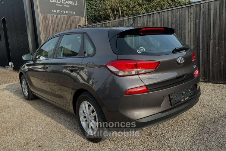 Hyundai i30 1.0 T-GDi 15-CLIMA-PDC-CRUISE-LED - <small></small> 10.990 € <small>TTC</small> - #2