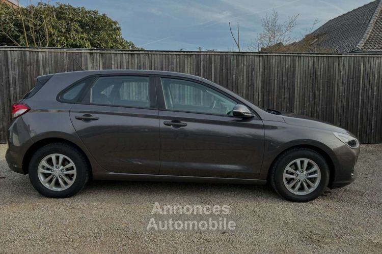 Hyundai i30 1.0 T-GDi 15-CLIMA-PDC-CRUISE-LED - <small></small> 10.990 € <small>TTC</small> - #6