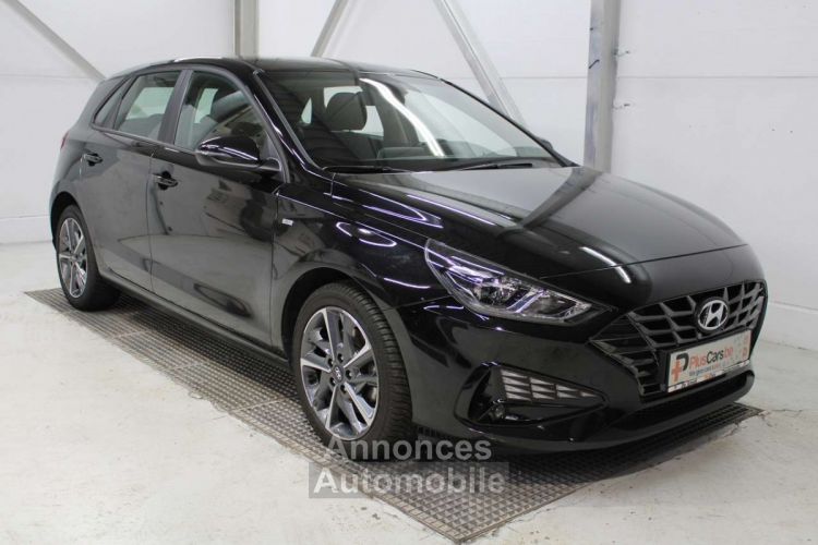 Hyundai i30 1.0T-GDi MHEV ~ LDW CarPlay Airco Stock Deal - <small></small> 15.990 € <small>TTC</small> - #1