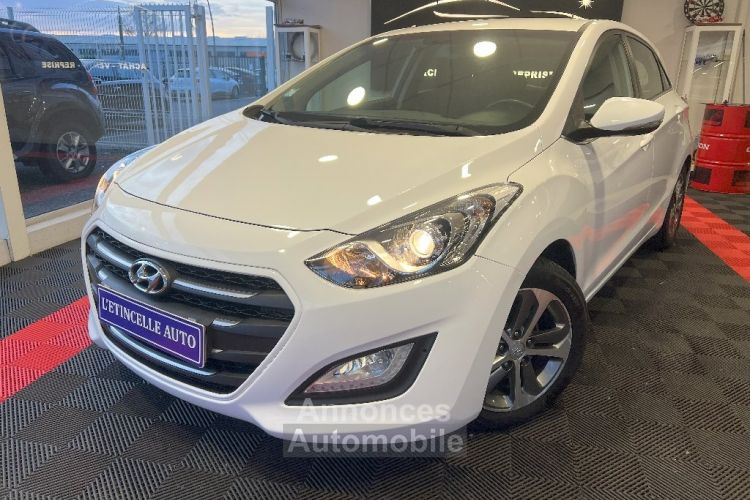 Hyundai i30 1.6 CRDi 110 Blue Drive Intuitive - <small></small> 6.490 € <small>TTC</small> - #1