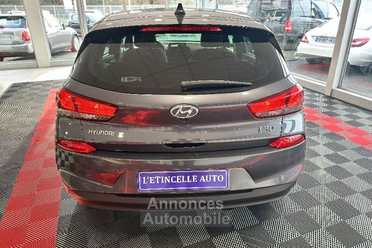 Hyundai i30 1.6 CRDi 115 BVM6 Edition #Navi - <small></small> 10.990 € <small>TTC</small> - #9