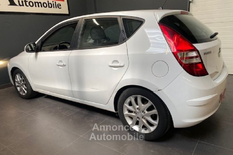 Hyundai i30 1.6 CRDi 115 CV Pack Sensation - <small></small> 6.490 € <small>TTC</small> - #6