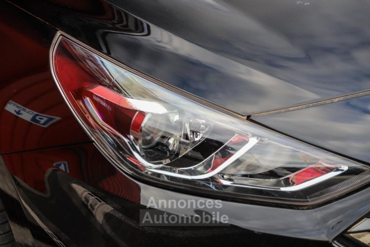 Hyundai i30 1.6 CRDi 115 DCT-7 Business CAMERA GPS - <small></small> 15.970 € <small></small> - #34