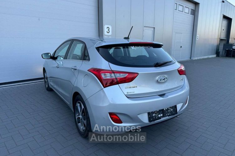 Hyundai i30 1.6 GDi Lounge -- CUIR GPS CAMERA - <small></small> 12.490 € <small>TTC</small> - #4