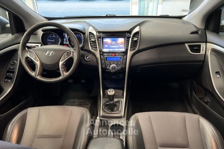 Hyundai i30 1.6L CRDI 125ch PACK PREMIUM TOIT OUVRANT CAMÉRA DE RECUL BLUETOOTH - <small></small> 8.490 € <small>TTC</small> - #17