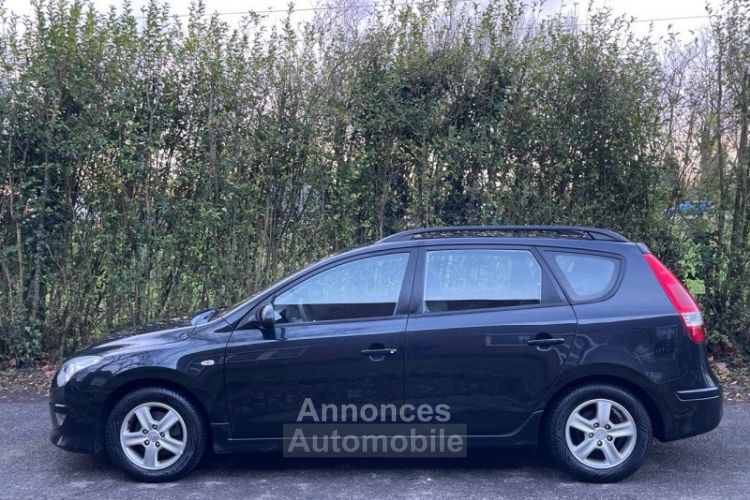 Hyundai i30 CW 1.6 ESSENCE 115CH PACK SENSATION 2012 - 1ERE MAIN - <small></small> 4.990 € <small>TTC</small> - #6