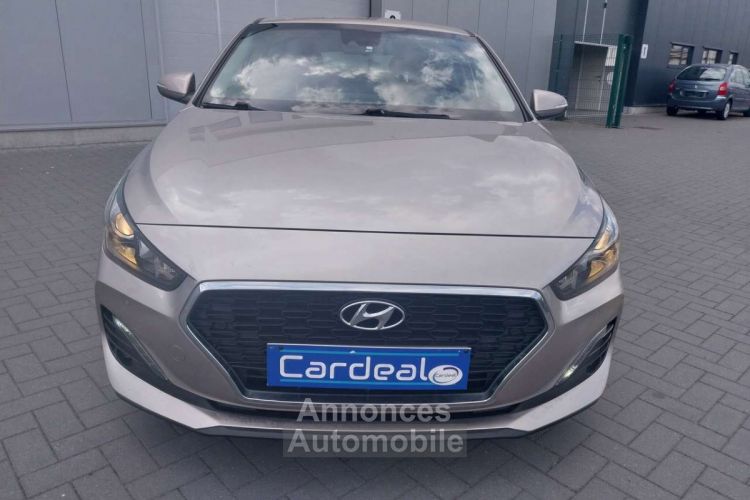 Hyundai i30 Fastback 1.0 T-CLIM-GPS-ANDROID-CAMERA-GARANTIE-- - <small></small> 12.750 € <small>TTC</small> - #2