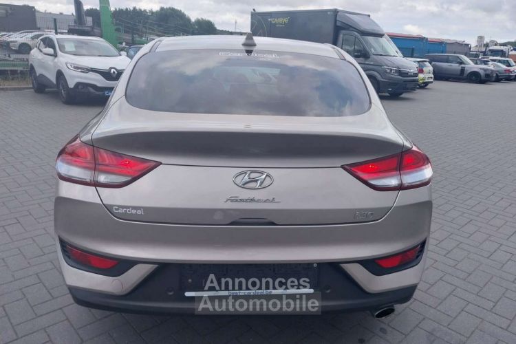 Hyundai i30 Fastback 1.0 T-CLIM-GPS-ANDROID-CAMERA-GARANTIE-- - <small></small> 12.750 € <small>TTC</small> - #6