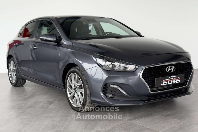 Hyundai i30 Fastback 1.0 T-GDi SPORT 1ERPRO GPS CAMERA PDC TVA - <small></small> 16.990 € <small>TTC</small> - #8