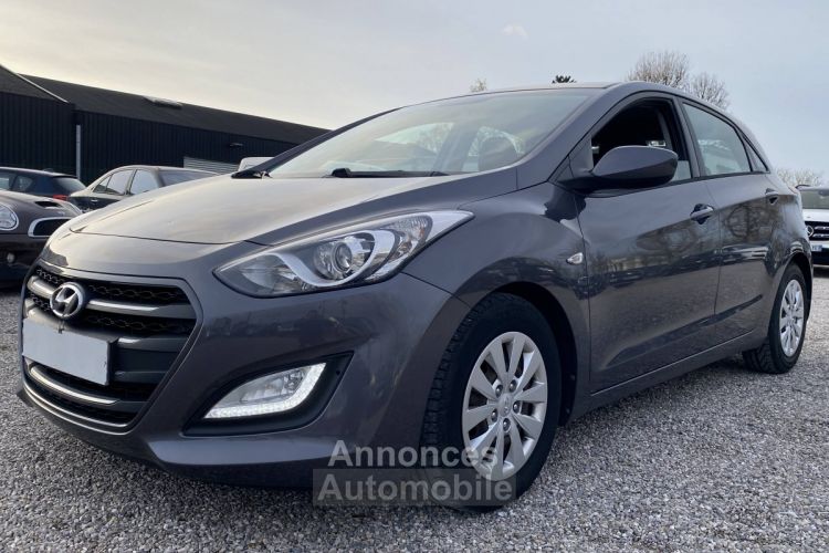 Hyundai i30 II 1.4 CRDi 90ch Initia - <small></small> 7.500 € <small>TTC</small> - #7