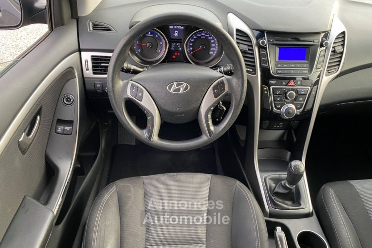 Hyundai i30 II 1.4 CRDi 90ch Initia - <small></small> 7.500 € <small>TTC</small> - #11